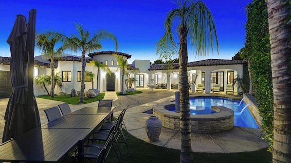 Villa (5 Bedrooms) | Intérieur