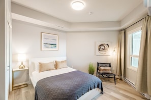 1 غرفة نوم ومكتب ومكواة/لوح كي وواي فاي مجانًا