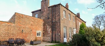 The Stables and West Wing