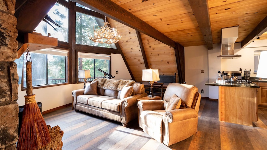 Bears Lair by Avantstay 3mins From Bear Mountain Ski Resort!