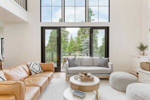 Rumah (4 Bedrooms) | Interior