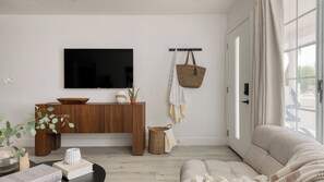 House (4 Bedrooms) | Interior - Yellowjacket by Avantstay Entertainers Yard 10min to Downtown (Palm Springs)