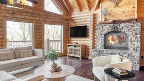 House (5 Bedrooms) | Interior - Leyland by Avantstay Cabin Mansion w/ Views (Asheville)