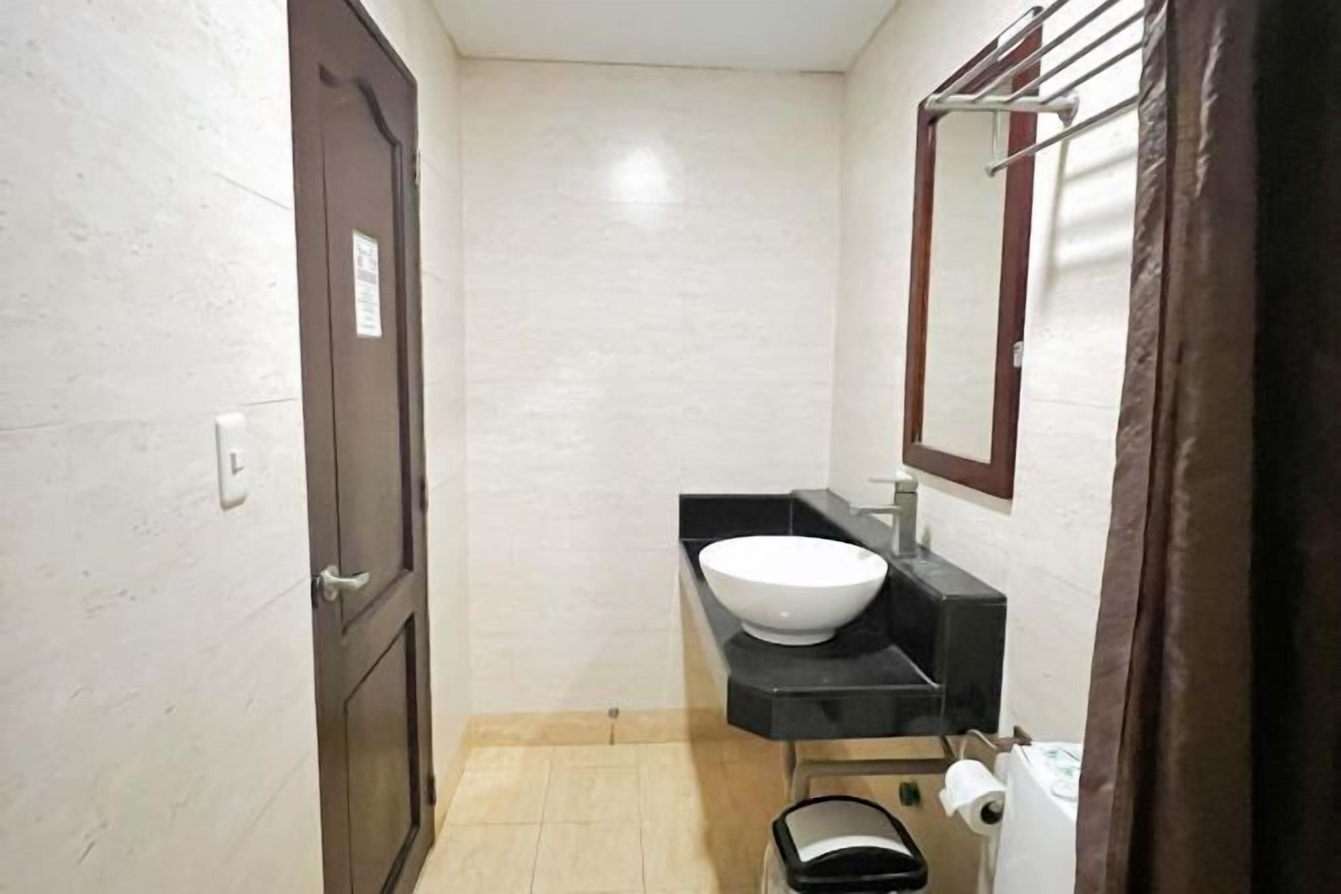 Baño | Regadera y regadera tipo lluvia 