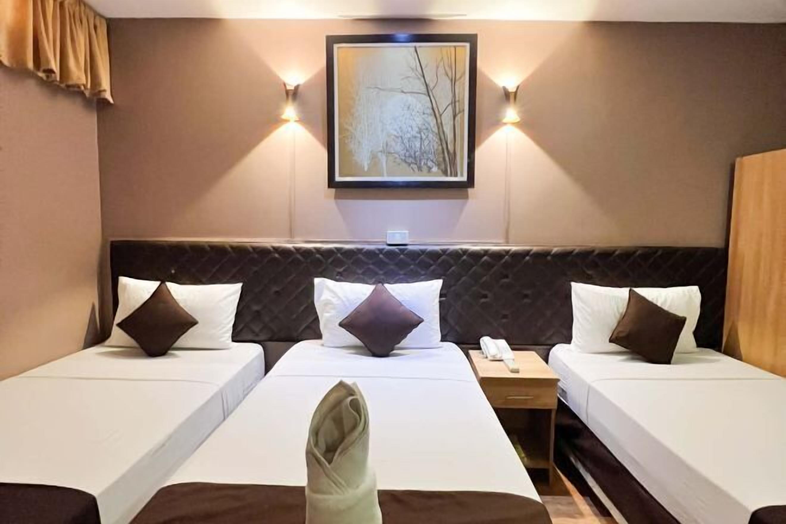 Free WiFi, bed sheets