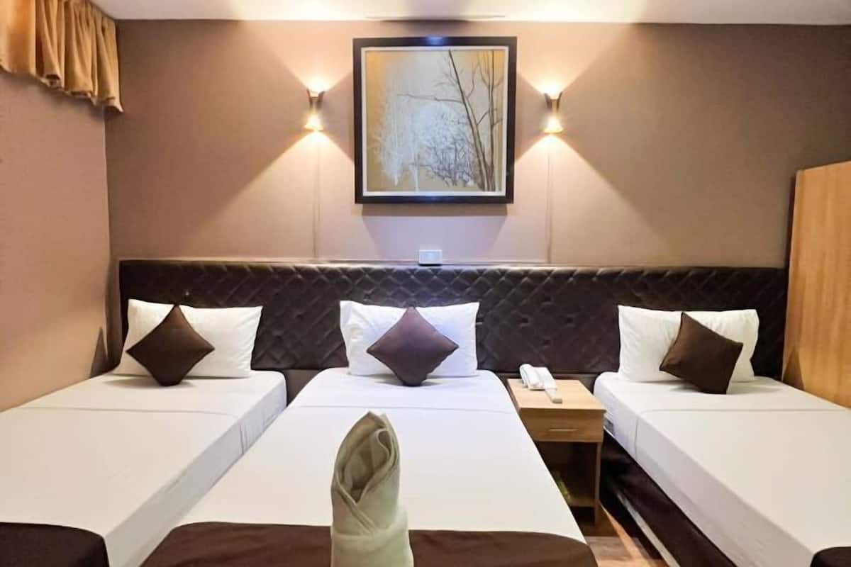 Free WiFi, bed sheets