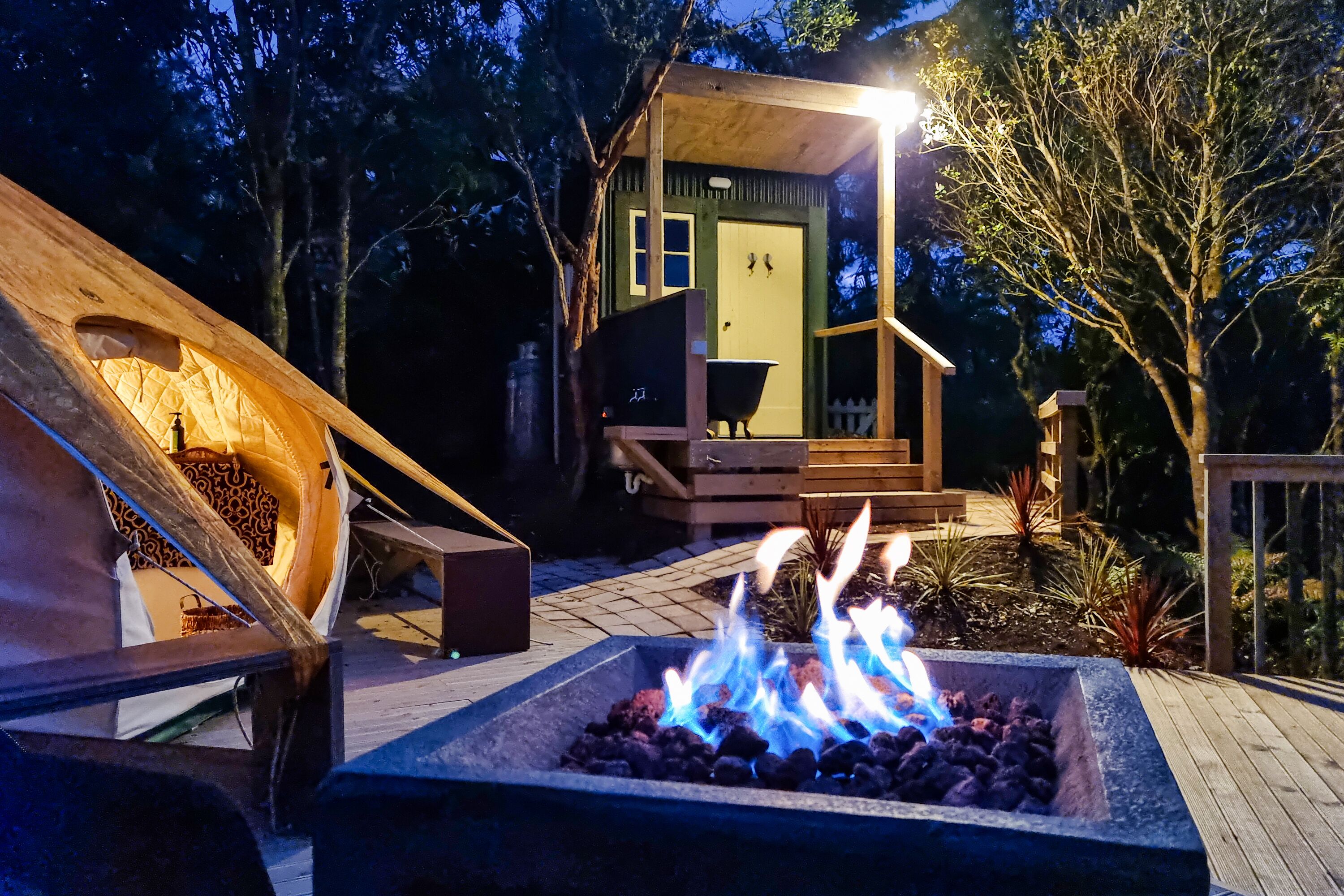 Luxury Tent, Mountain View, Courtyard Area | Living area