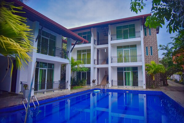 Exterior - Shiromi Hotel Katunayaka (Seeduwa - Katunayake)