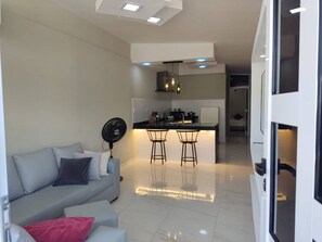 Superior Studio, 1 Bedroom | Private kitchen