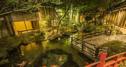 Japanese Onsen Ryokan KOHAKUEN