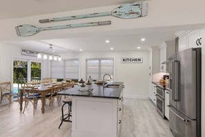 Geschirrspüler, Kochgeschirr/Geschirr/Besteck, Eiswürfelbereiter