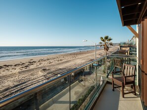 Property grounds - Oceanfront Penthouse w/ Unlimited Views & AC (San Diego)