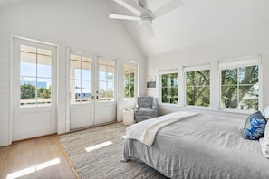 4 chambres, fer et planche à repasser, Wi-Fi, literie fournie