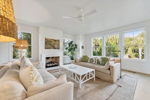 TV, fireplace, stereo - Incredible Sullivan's Island Home with Pool - Monthly Rental Only (Sullivans Island)