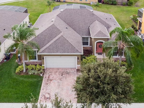 Exterior - Take It Easy at Watersong (Davenport)