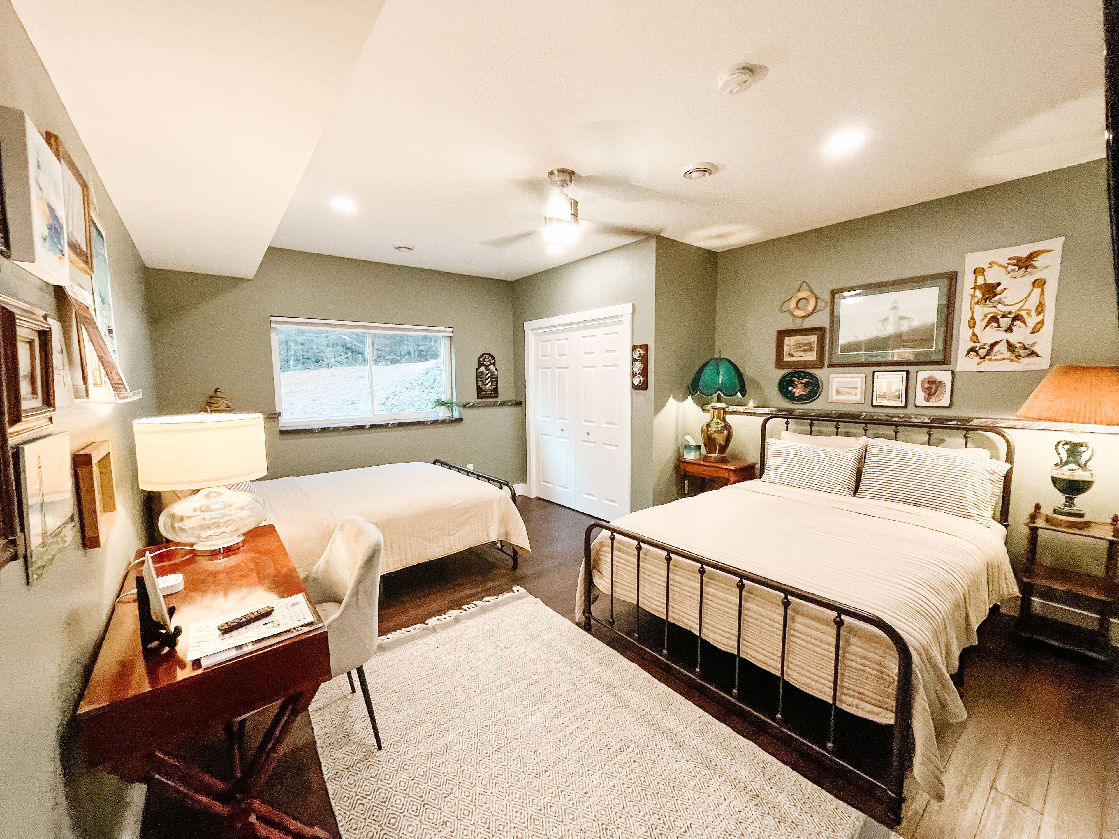 6 habitaciones, escritorio, tabla de planchar con plancha y wifi gratis 