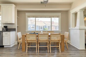 Interior - Sea Sight by Avantstay Walk to Newport Beach (Newport Beach)