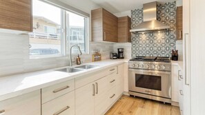Casa (2 Bedrooms) | Interior