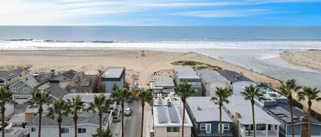 House (2 Bedrooms) | Front of property