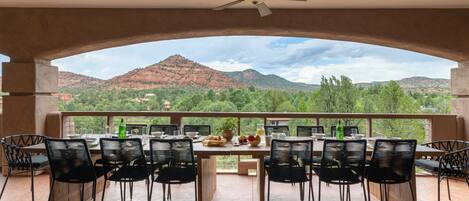 Casa (5 Bedrooms) | Vista frontal de la propiedad