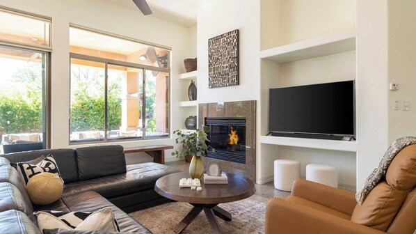 House (4 Bedrooms) | Interior