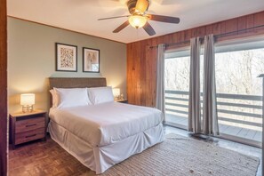 5 bedrooms - Asher by Avantstay Mountain Escape + Pool/spa (Weaverville)