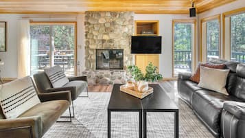 Nhà (4 Bedrooms) | Nội thất