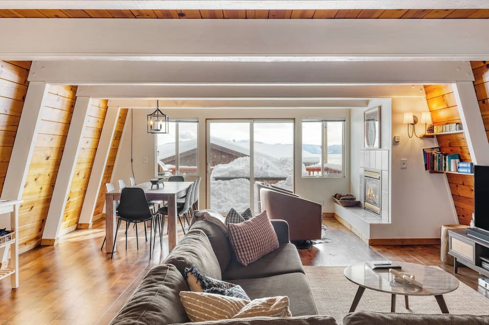 Chickadee by Avantstay Modern A-frame Cabin - Dollar Point, CA