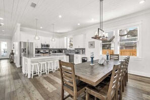 House (Multiple Bedrooms) | Interior - Clear Sky by Avantstay Sleeps 20 5 Min Walk to the Beach (Destin)