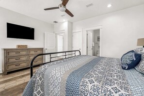 House (Multiple Bedrooms) | Interior