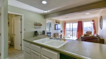 Condo (Mountain Getaway - So Close to SDC -2) | Exterior