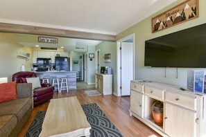 Condo (Mountain Getaway - So Close to SDC -2) | Exterior - Mountain Getaway - So Close to SDC -2 Outdoor Pools - Hiking (Branson West)