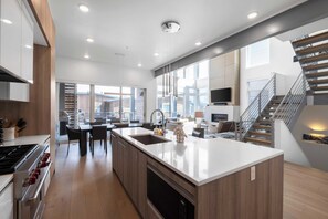 Maison (4 Bedrooms) | Intérieur