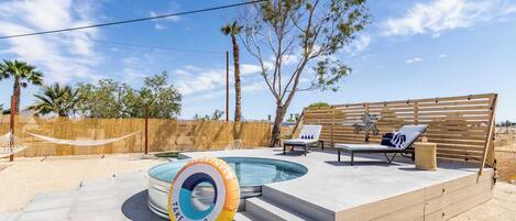 House (4 Bedrooms) | Front of property