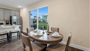 Townhouse, Beberapa Tempat Tidur, patio, pemandangan kebun (Caribbean Dreamin) | Tempat makan