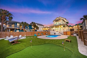 Interior - Tidepool by Avantstay 2min Walk to Miramar Beach! (Miramar Beach)
