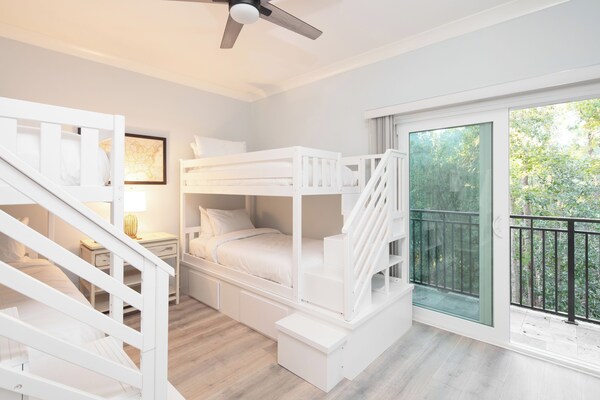 Dory By Avantstay Walk To The Beach, Luxe Home - Hilton Head Island, SC