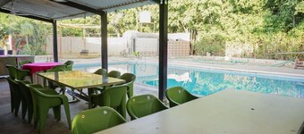 Lovely farmhouse gurgaon