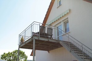 Exterior - Apartment 'Kunibert' with Balcony and Wi-Fi (Stockach)