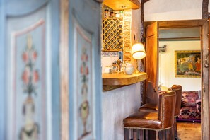 Interior - Cottage 'Reetdachhaus Bischoff' with Private Terrace, Private Garden and Wi-Fi (Kuden)