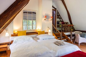 3 chambres, fer et planche à repasser, Wi-Fi gratuit, draps fournis