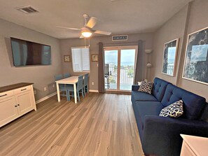 Télévision, chaîne hi-fi