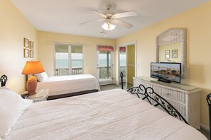 5 bedrooms, free WiFi, bed sheets