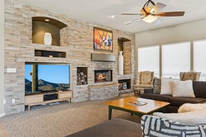 Smart TV, fireplace, DVD player, books