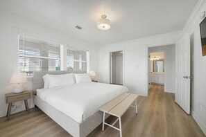 7 bedrooms, free WiFi, bed sheets