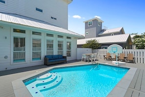 Beheizter Pool