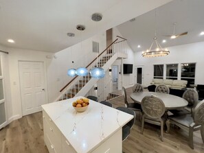 Dining - Tallahassee Lake Talquin High-End Modern Style Open Light (Tallahassee)