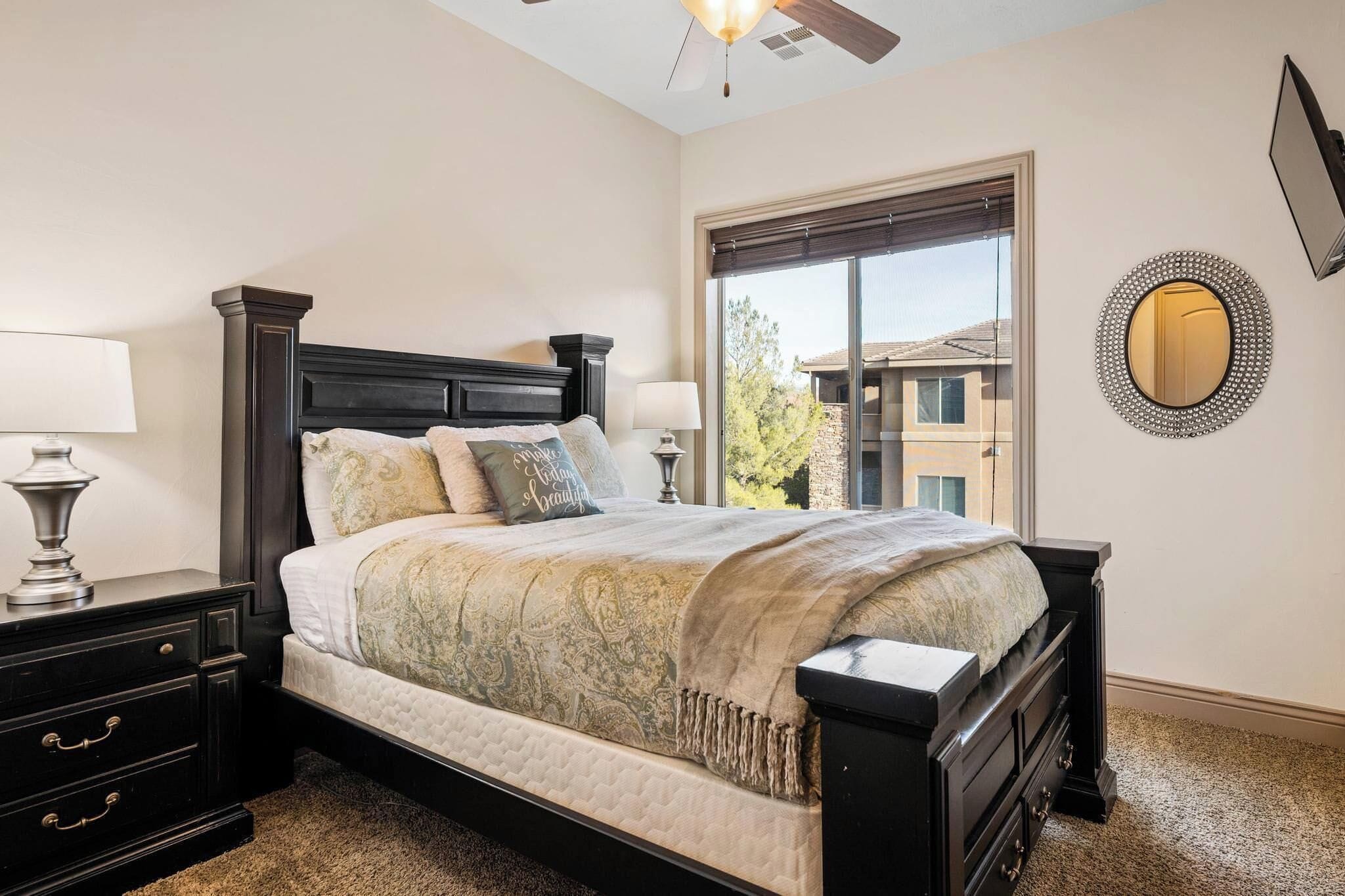 Condo, Multiple Beds, Balcony, Mountain View (The View) | 3 bedrooms, individually decorated, individually furnished, free WiFi