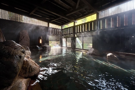 Hot springs. Yukyou no hibiki YUSAI