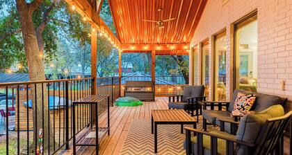 Lake LBJ Waterfront Family-friendly Retreat!